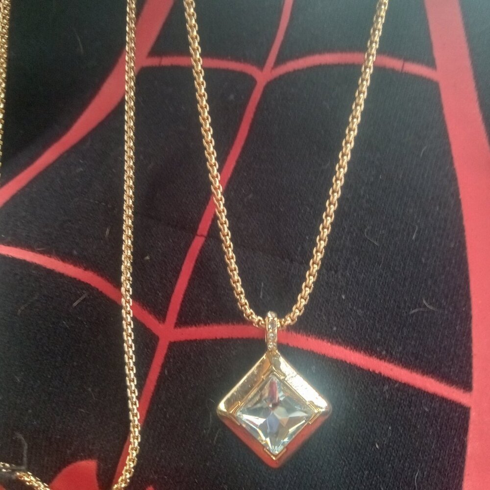 Adjustable Long Gold Tone Necklace New with Tags